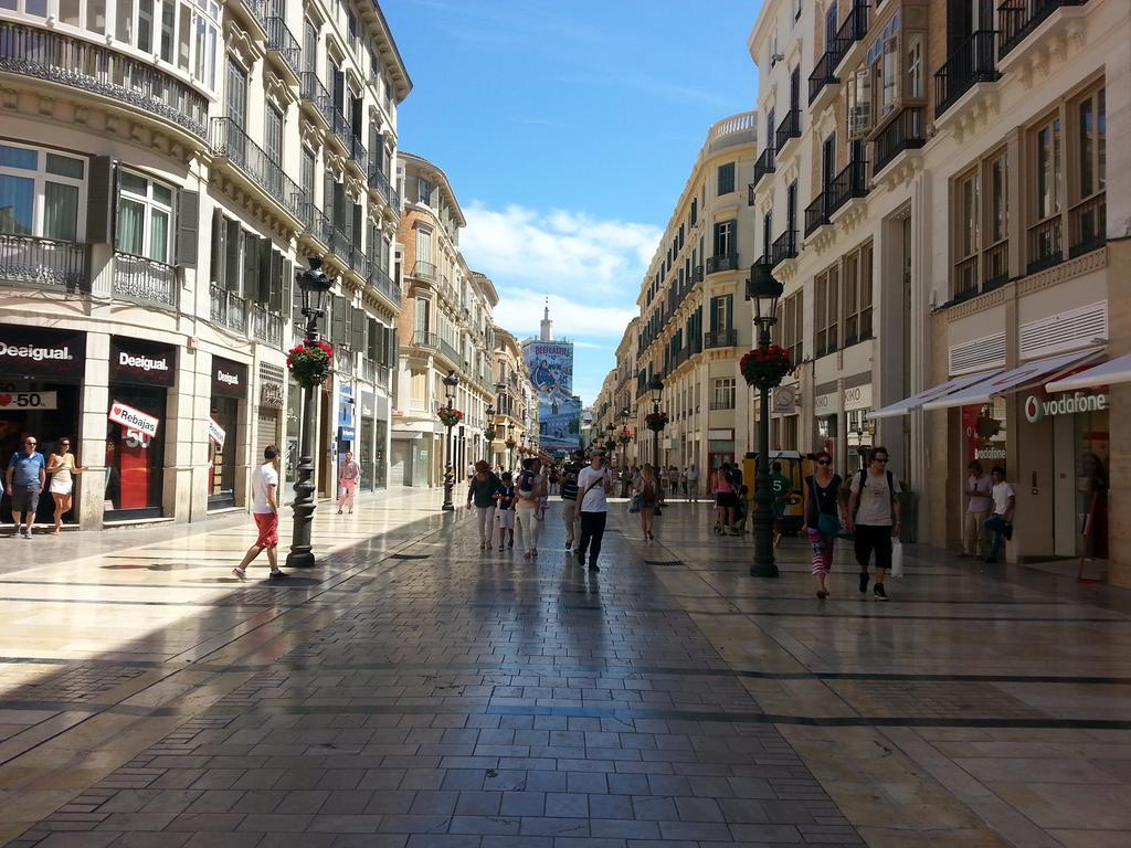 Apartamentos Alamos Malaga Ruang foto